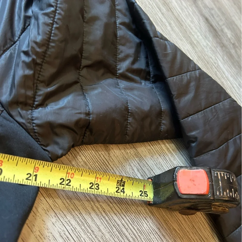 Jack Wolfskin Routeburn Pro Men's Black Puffer Jacket - Picture 11 of 12